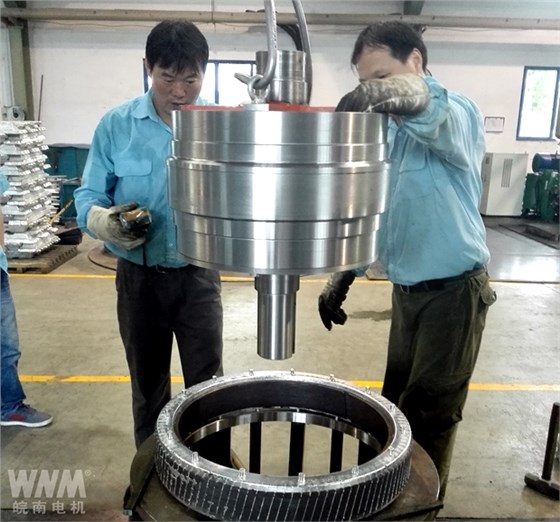 皖南電機(jī):電機(jī)鑄鋁轉(zhuǎn)子壓鑄現(xiàn)場(chǎng) 皖南電機(jī):電機(jī)鑄鋁轉(zhuǎn)子壓鑄現(xiàn)場(chǎng)