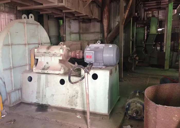 2015年4月29日陽(yáng)春基地節(jié)能電機(jī)更換現(xiàn)場(chǎng)