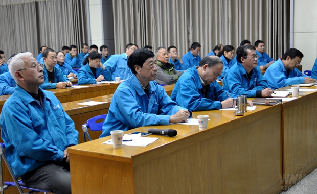 董事長陳根喜、總經(jīng)理陳學(xué)鋒等公司高層出席論壇