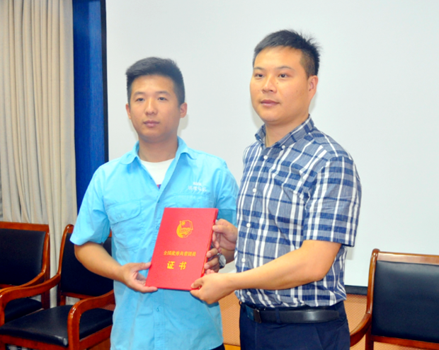 涇縣團(tuán)縣委來(lái)皖南電機(jī)調(diào)研 涇縣團(tuán)縣委來(lái)皖南電機(jī)調(diào)研